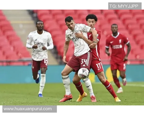 墨美洲与老虎大学激战正酣精彩对决引发球迷热议 墨美洲与老虎大学激战正酣精彩对决引发球迷热议